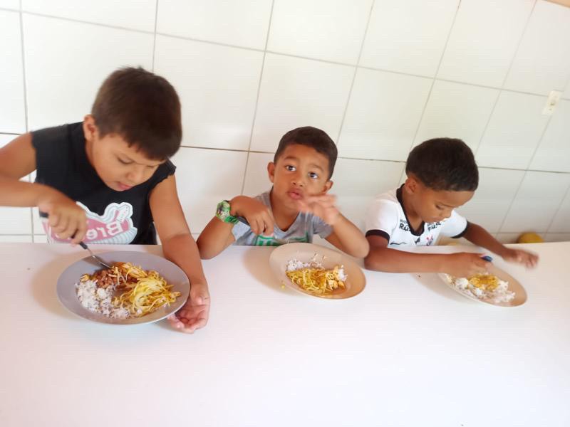 children-of-semeador-organization-brazil-casa-brazil-donate-3